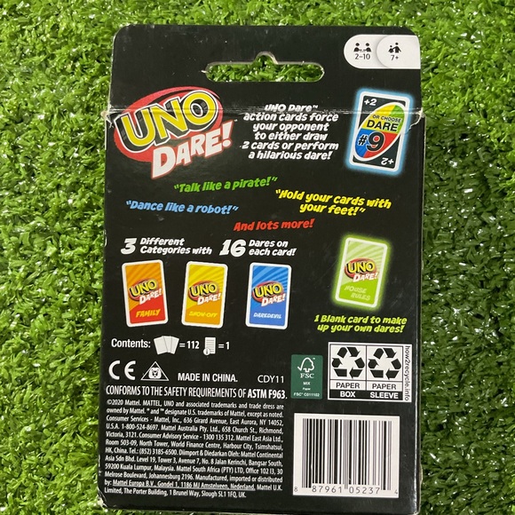 Mattle Games UNO Dare Family Game Night Card Game - Picture 6 of 6